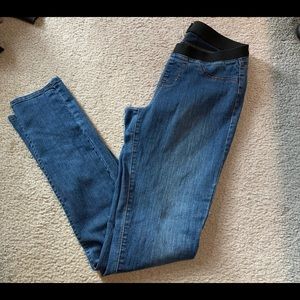 Women’s size 10 TALL Old Navy jeggings